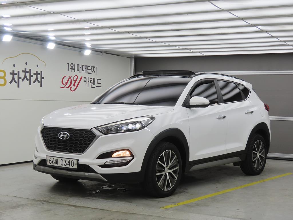 HYUNDAI Tucson 2016 Blanco - Importación desde Corea - HF Imports Iquique - Foto 1