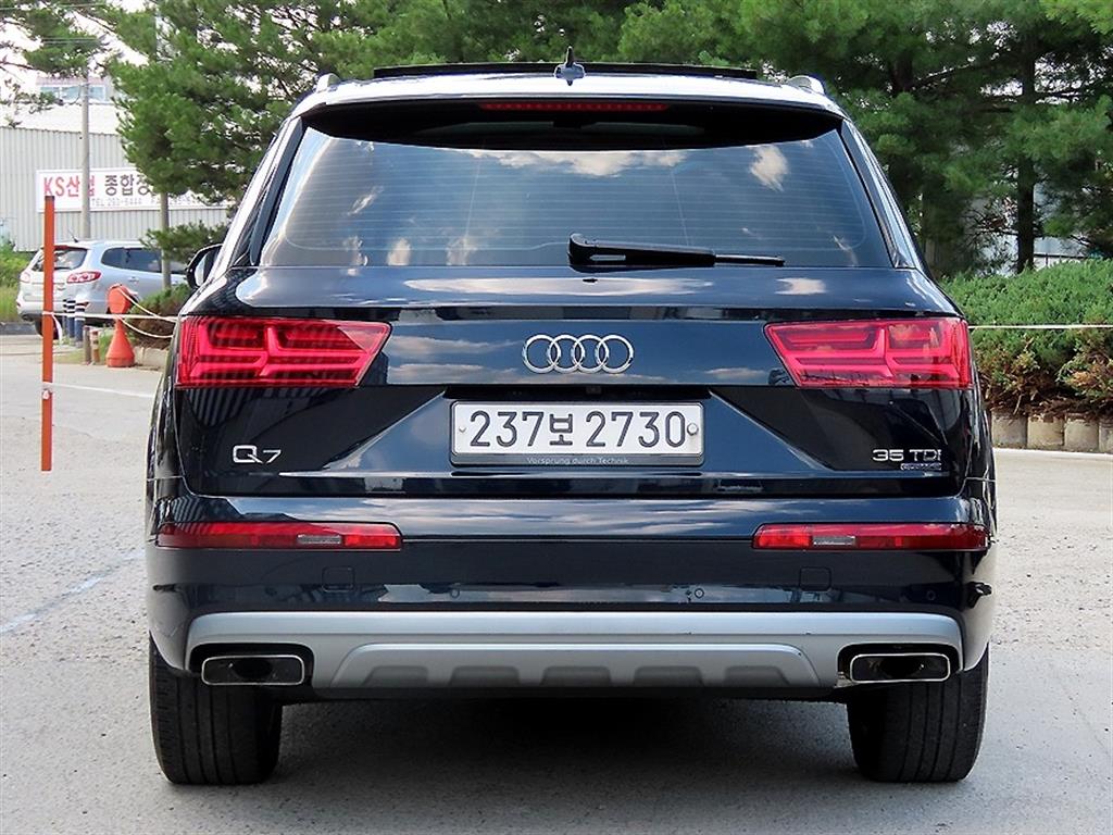 Audi Q7 - Vista 6