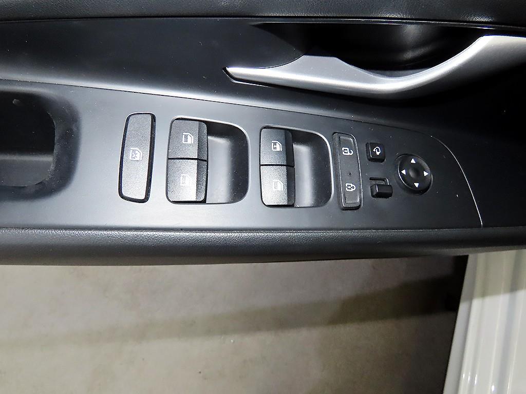 HYUNDAI Avante 2020 - Importación desde Corea - HF Imports Iquique - Foto 15