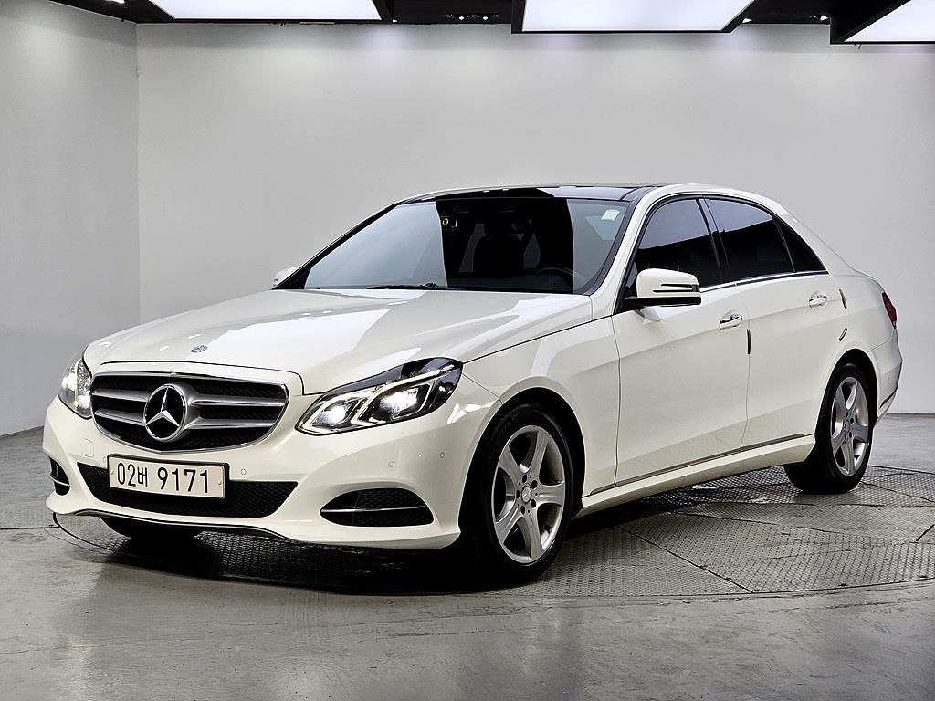 Mercedes Benz E class 2014 Blanco - Importación desde Corea - HF Imports Iquique - Foto 1