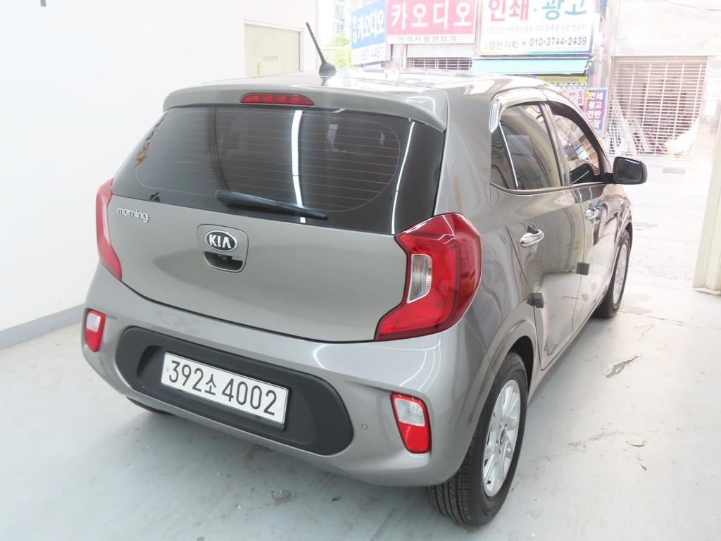 KIA Morning - Vista 3