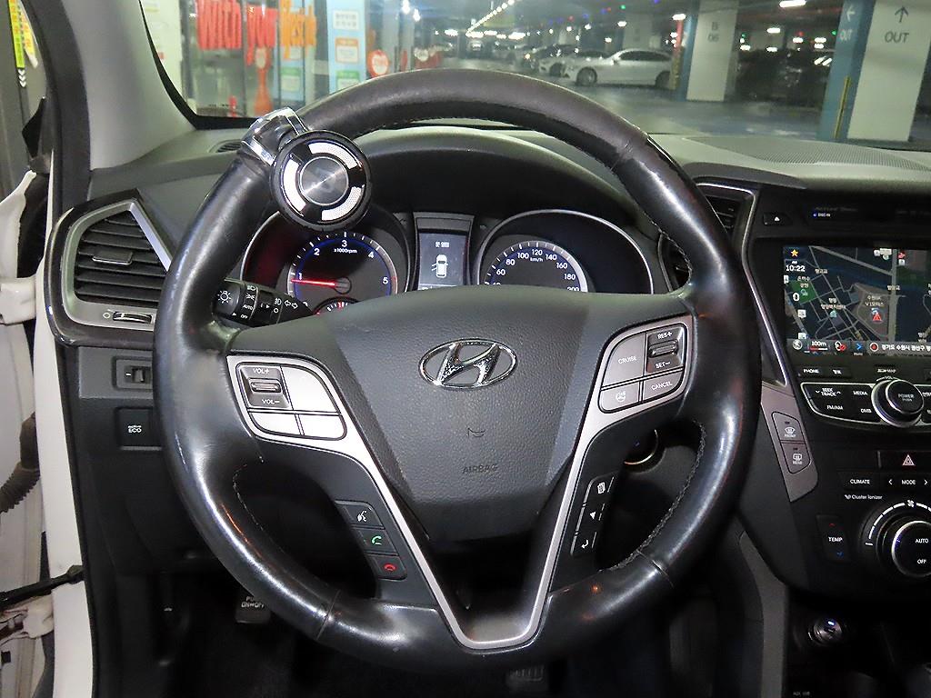 HYUNDAI Santa Fe - Vista 10
