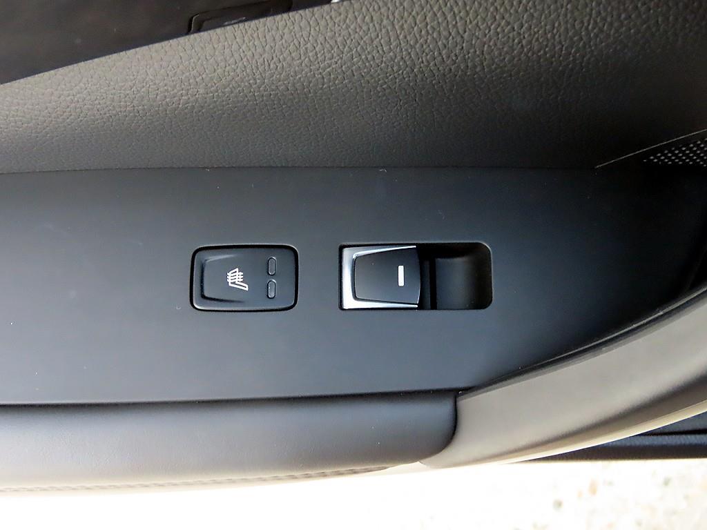 HYUNDAI Grandeur 2016 Negro - Importación desde Corea - HF Imports Iquique - Foto 19