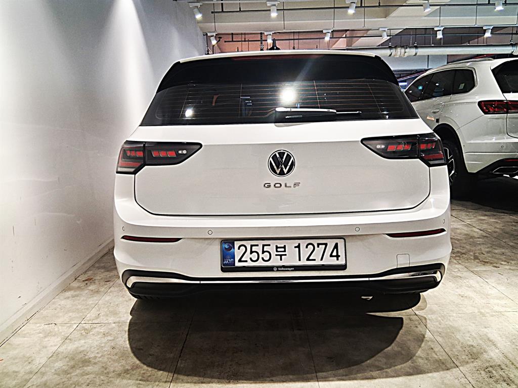Volkswagen Golf - Vista 6