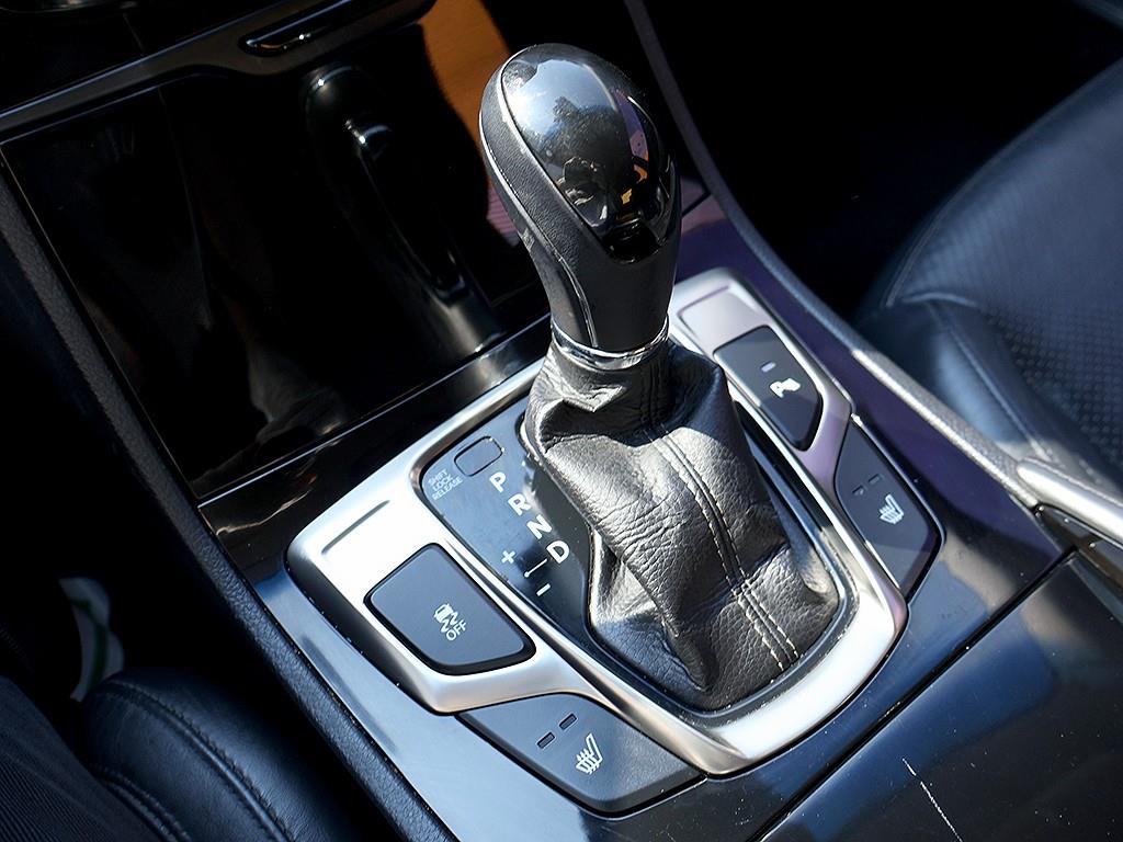 HYUNDAI Grandeur - Vista 9