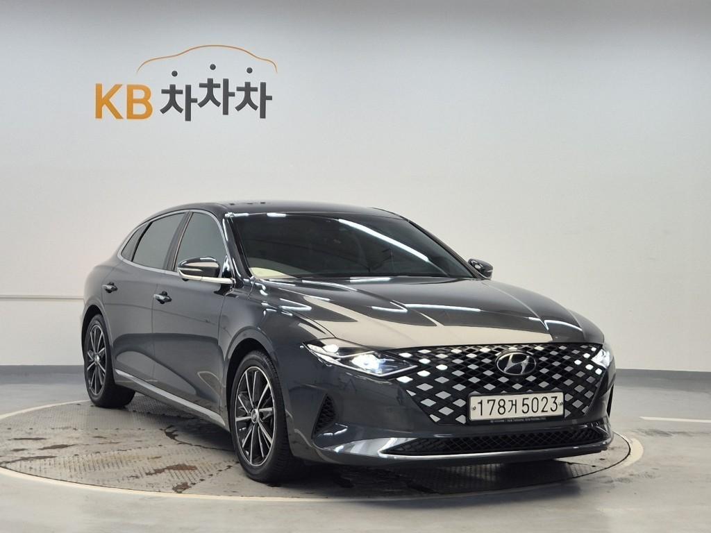 HYUNDAI Grandeur - Vista 6