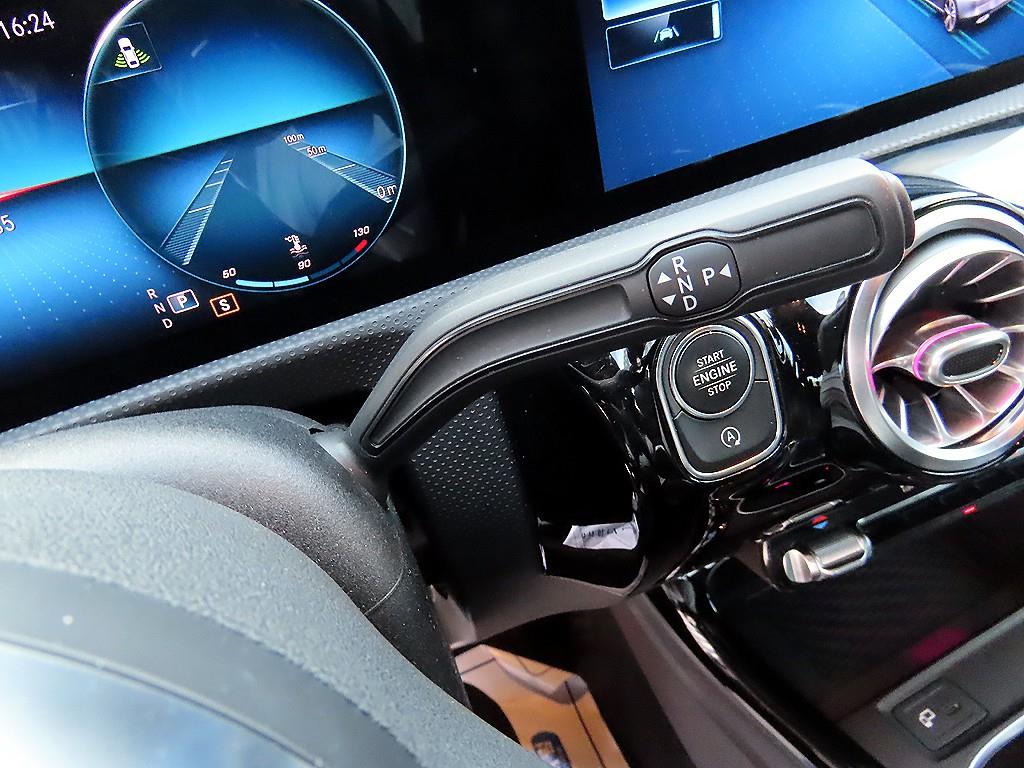Mercedes Benz CLA Class - Vista 12
