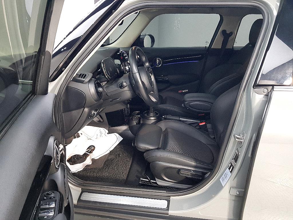 Mini Cooper - Vista 10