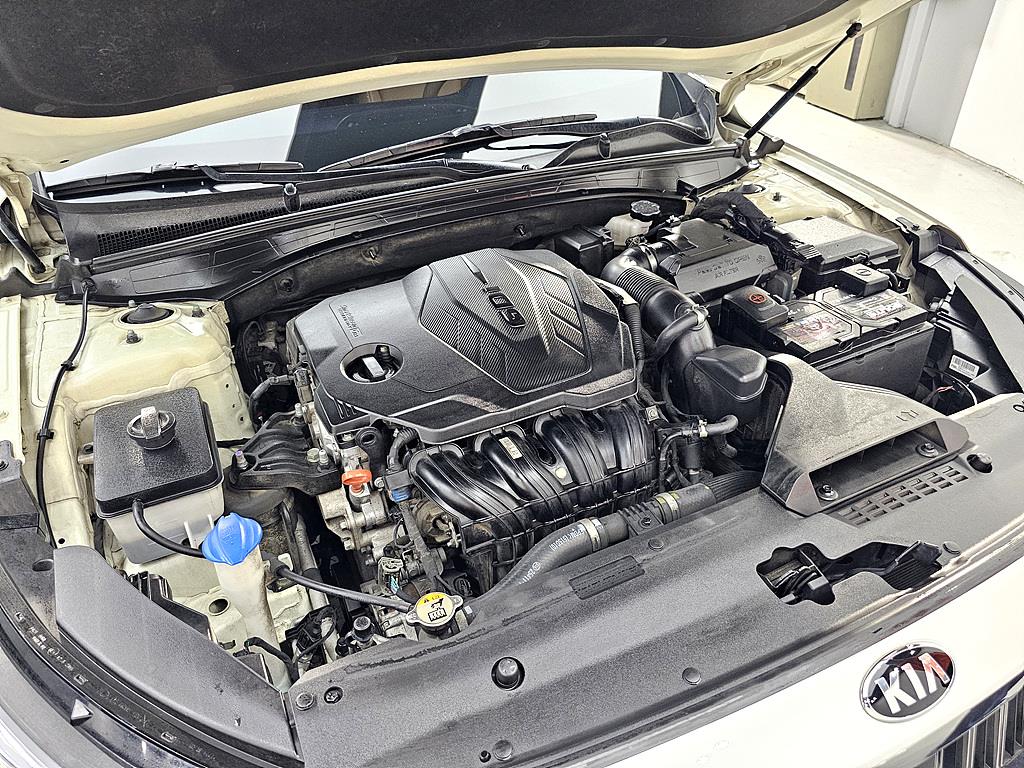 KIA K7 - Vista 8