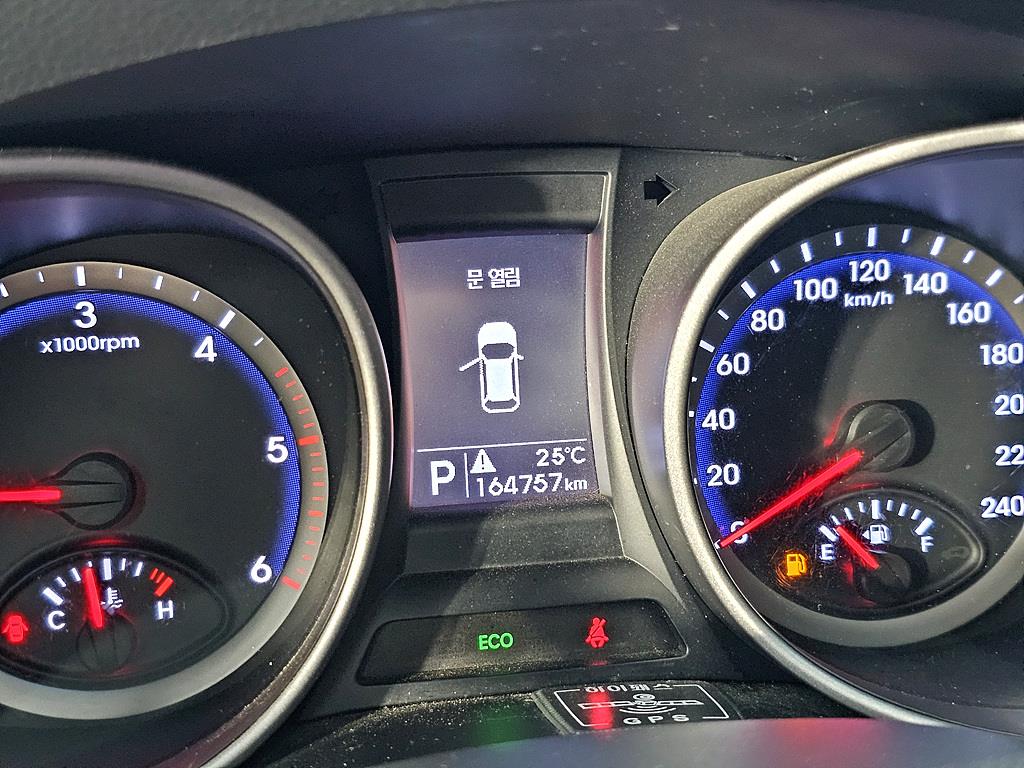 HYUNDAI Santa Fe - Vista 9