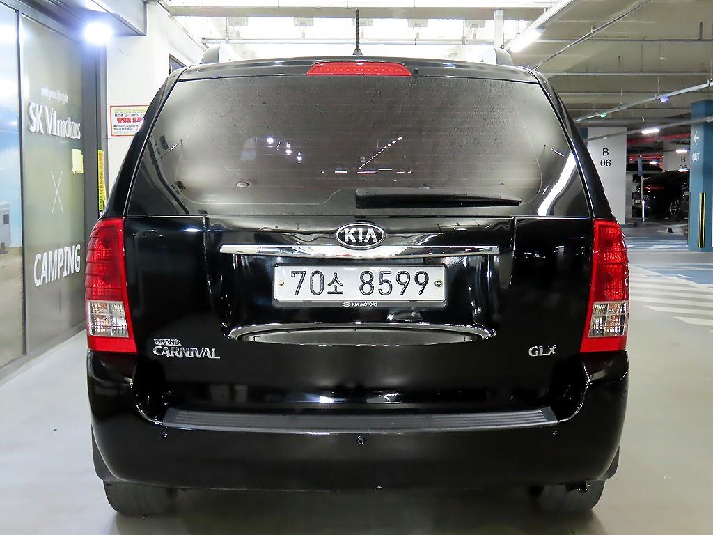 KIA Carnival - Vista 7