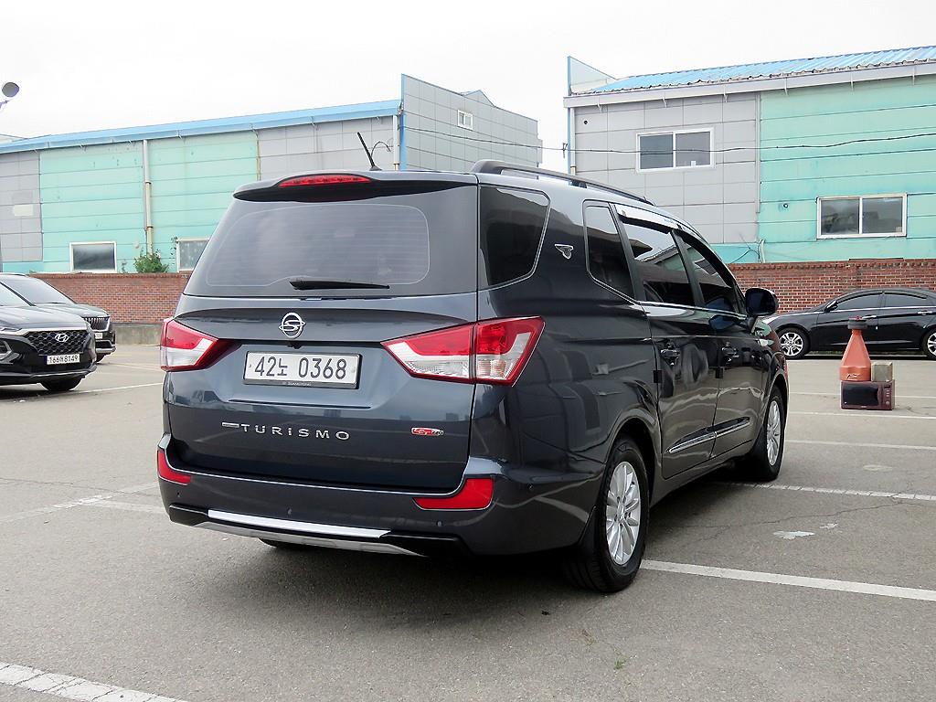 Ssangyong Korando - Vista 6