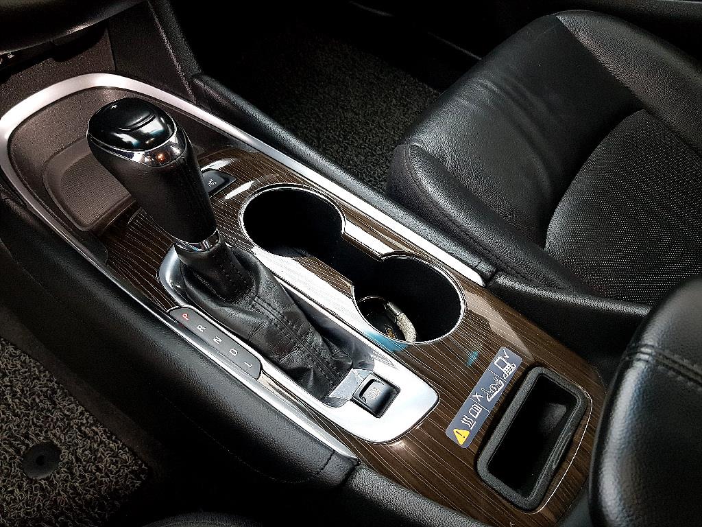 Chevrolet Malibu 2016 Gris - Importación desde Corea - HF Imports Iquique - Foto 14