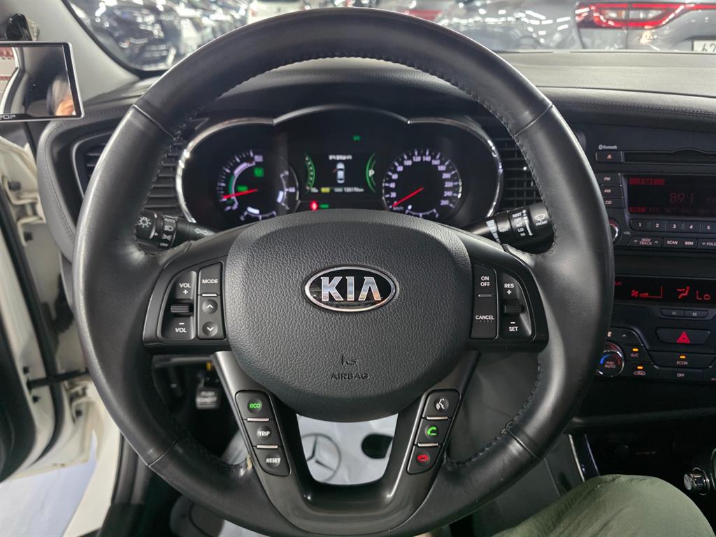 KIA K5 - Vista 12