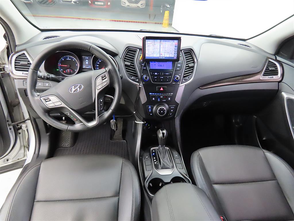 HYUNDAI Santa Fe - Vista 9