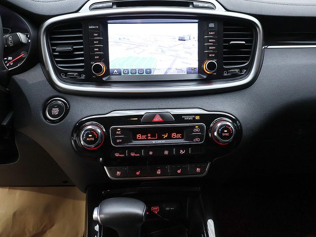 KIA Sorento - Vista 11