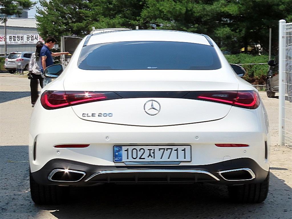 Mercedes Benz CLE Class - Vista 6
