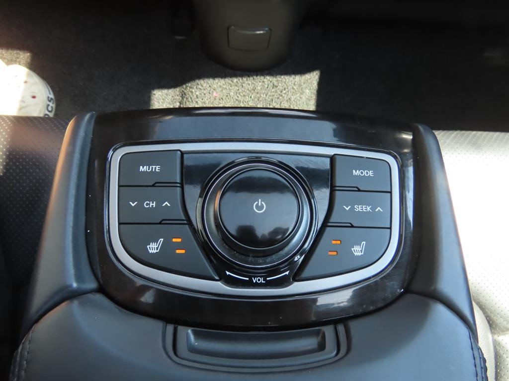 HYUNDAI Grandeur - Vista 9