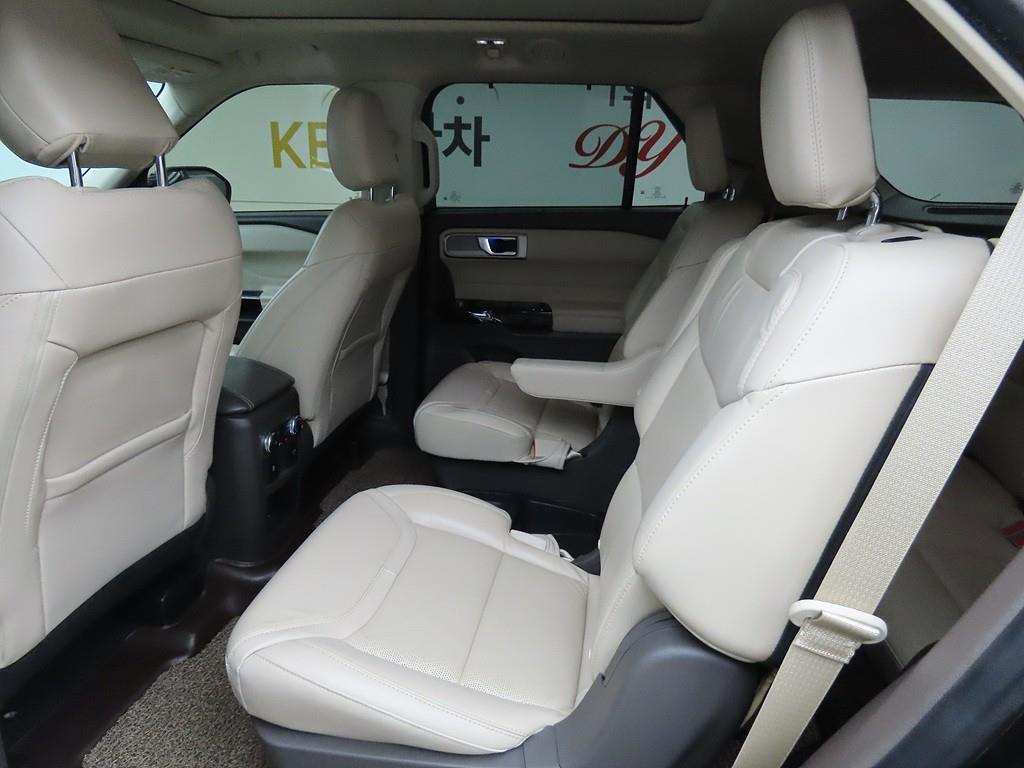 Ford Explorer - Vista 9