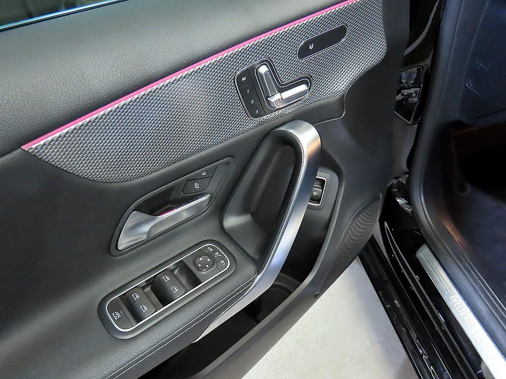 Mercedes Benz A Class 2020 Negro - Importación desde Corea - HF Imports Iquique - Foto 15