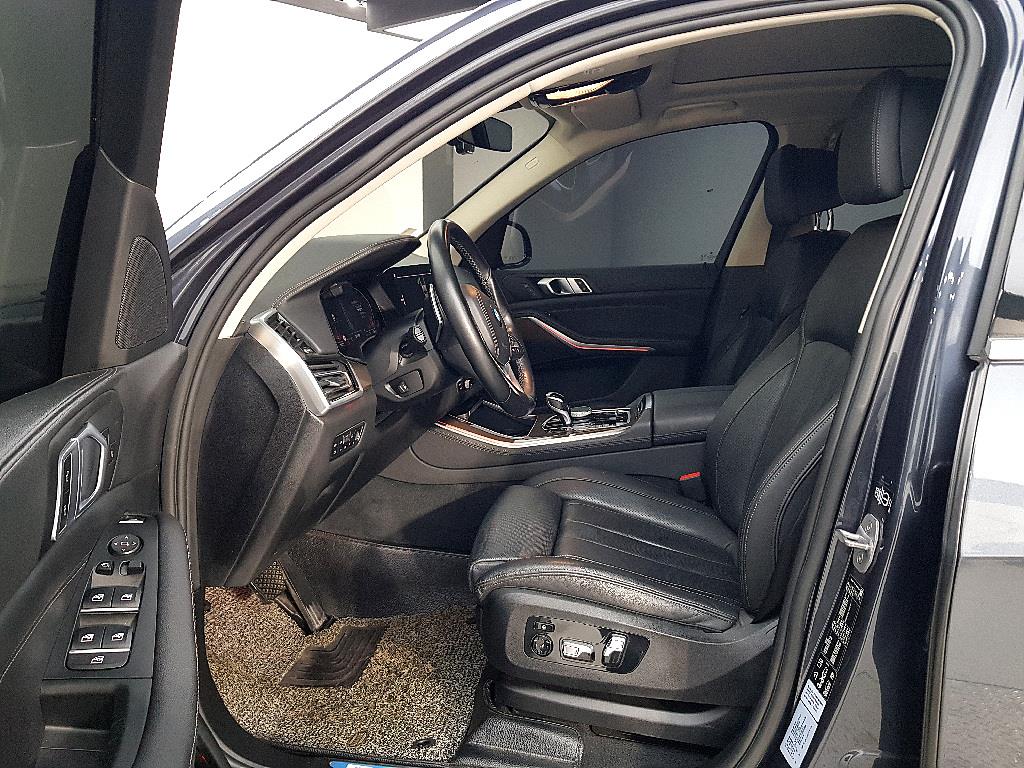 BMW X5 - Vista 9