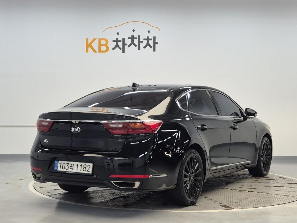 KIA K7 - Vista 3