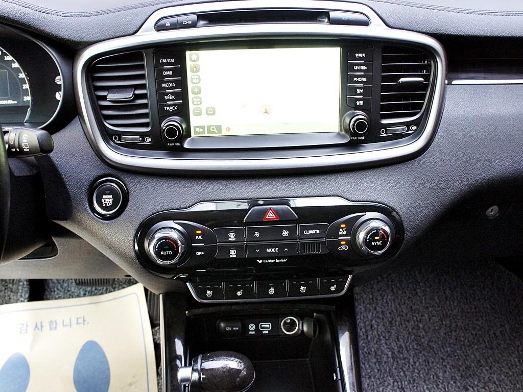 KIA Sorento - Vista 12