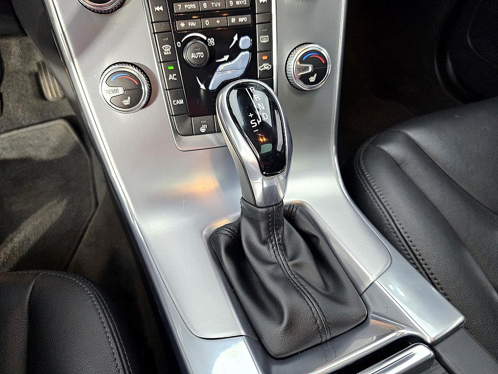 Volvo S60 2017 Gris - Importación desde Corea - HF Imports Iquique - Foto 16