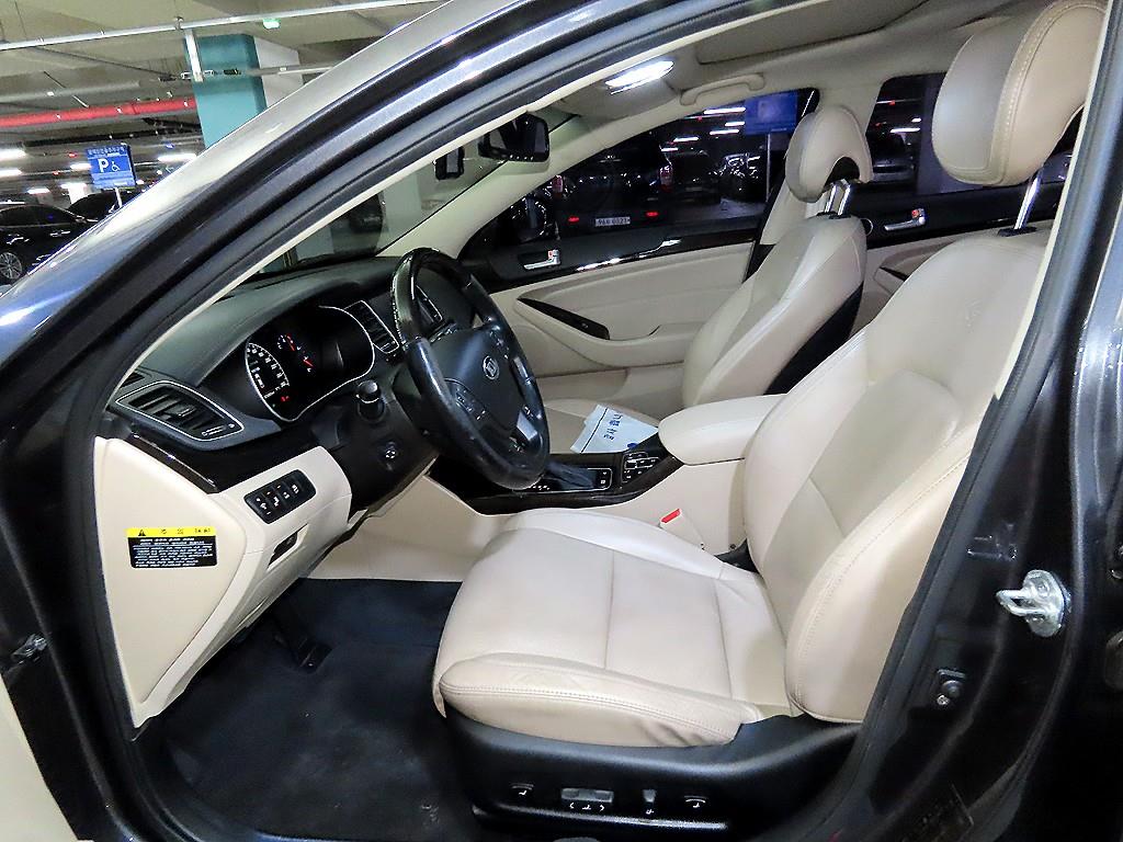 KIA K7 - Vista 8