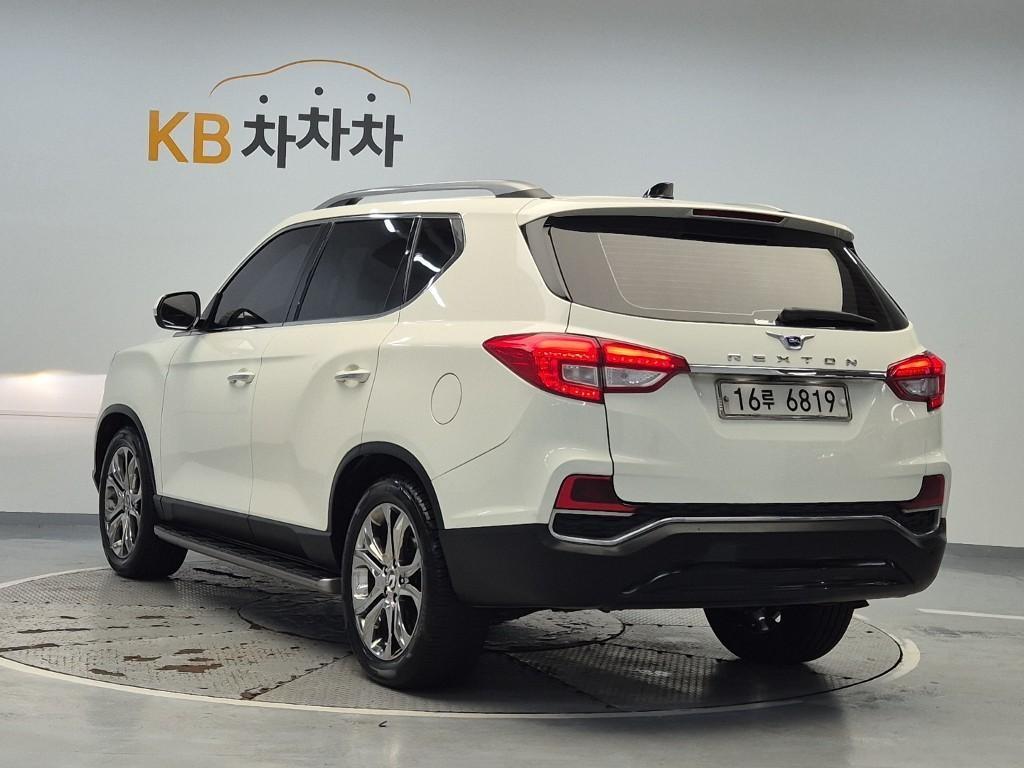 Ssangyong Rexton - Vista 2