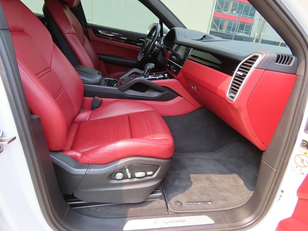 Porsche Cayenne - Vista 10
