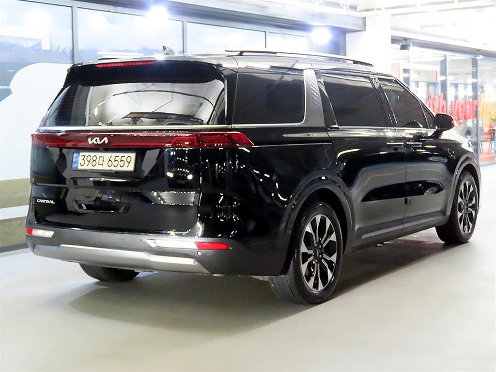 KIA Carnival - Vista 6