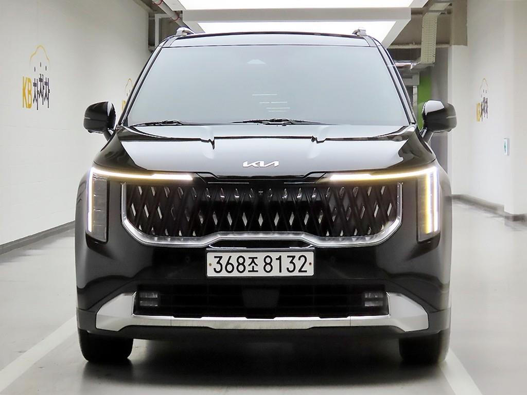 KIA Carnival 2023 Negro - Importación desde Corea - HF Imports Iquique - Foto 1