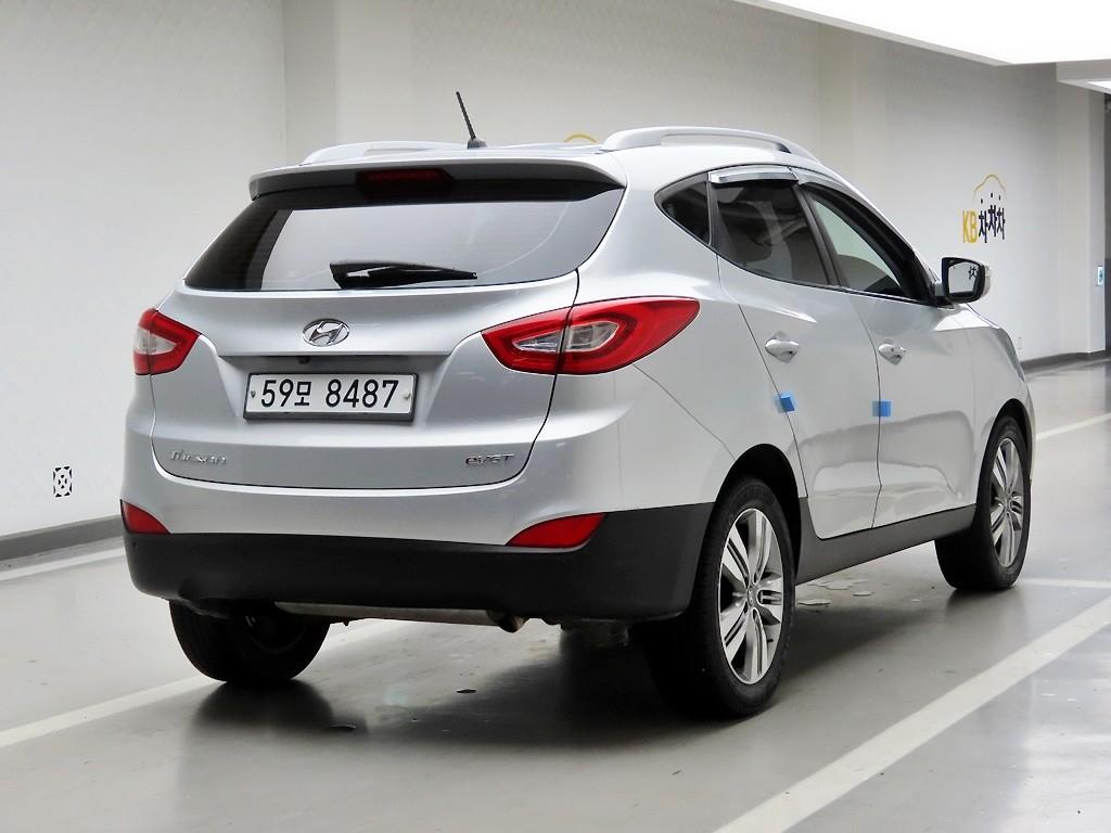 HYUNDAI Tucson - Vista 6