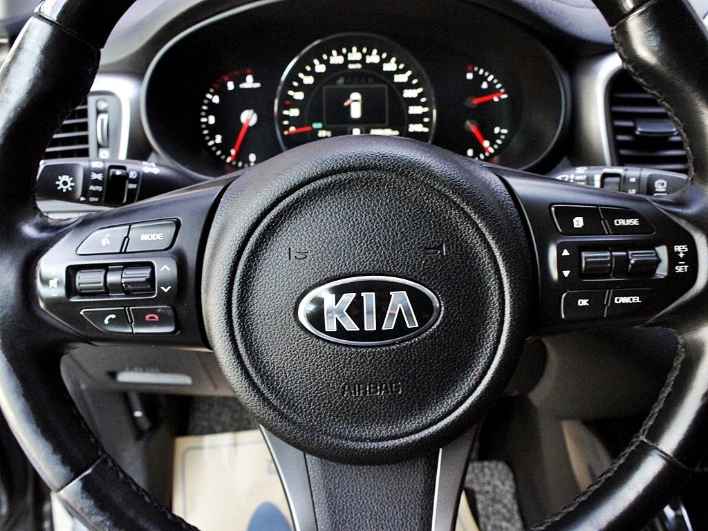 KIA Sorento - Vista 10