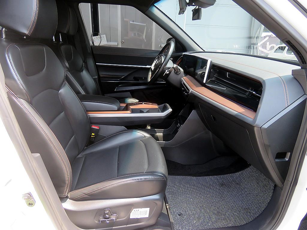 Ssangyong Torres - Vista 10