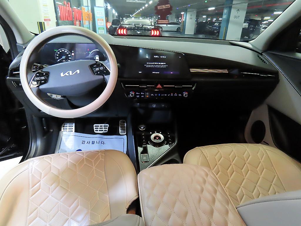 KIA Niro - Vista 12