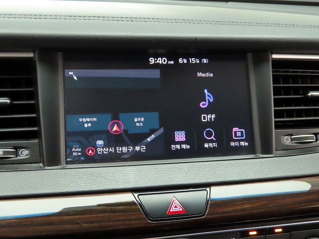 KIA K7 - Vista 10