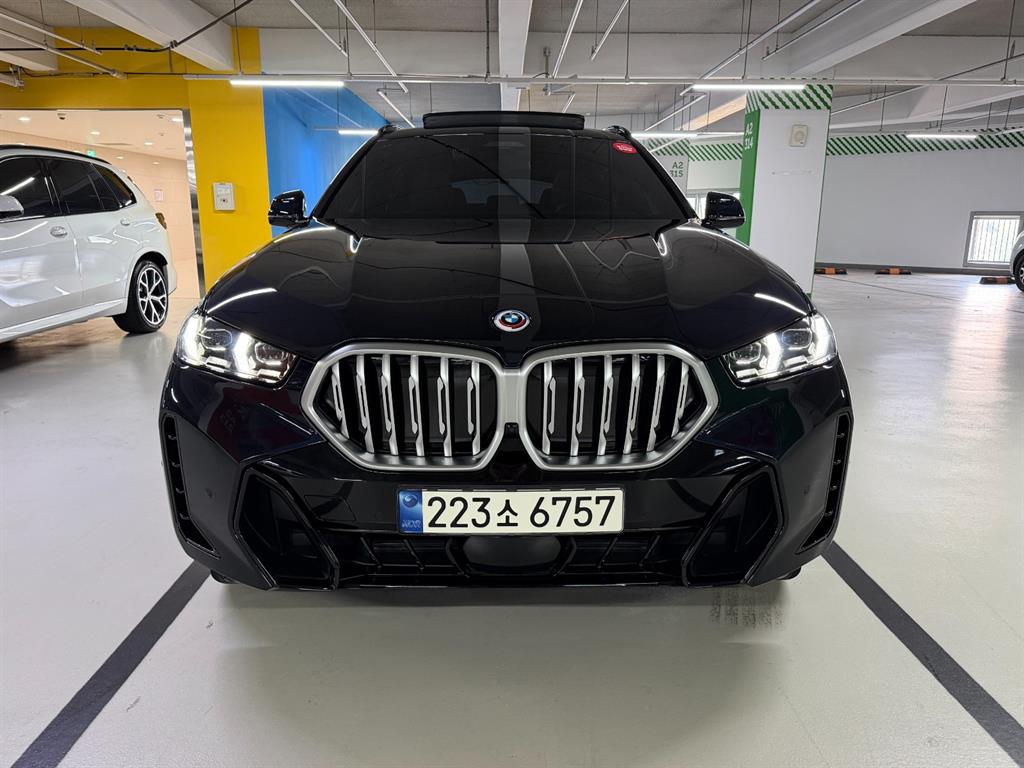 BMW X6 2024 Negro - Importación desde Corea - HF Imports Iquique - Foto 1