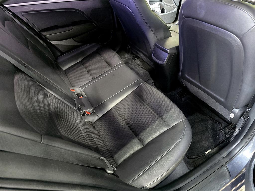 HYUNDAI Avante 2018 Gris - Importación desde Corea - HF Imports Iquique - Foto 19