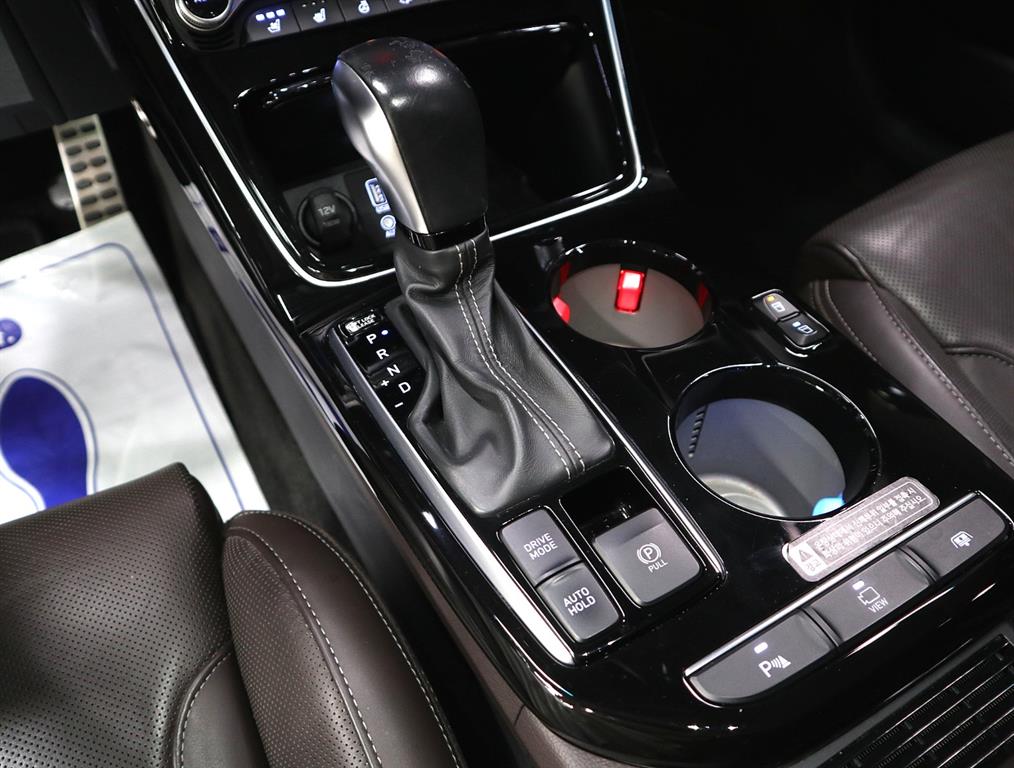 HYUNDAI Grandeur 2018 Negro - Importación desde Corea - HF Imports Iquique - Foto 15