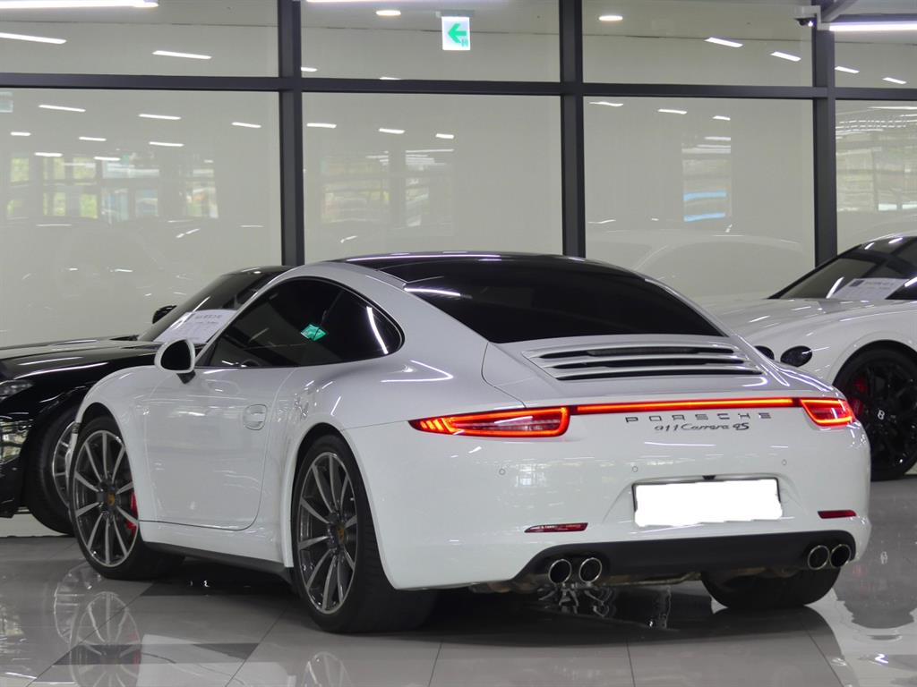 Porsche 911 - Vista 7