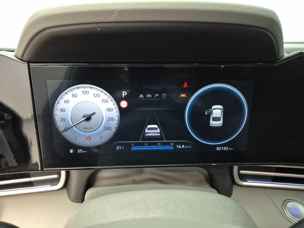 HYUNDAI Avante - Vista 8