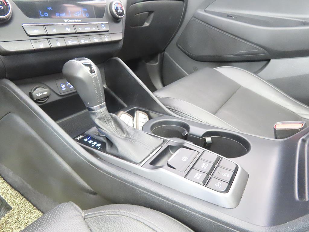 HYUNDAI Tucson 2016 Blanco - Importación desde Corea - HF Imports Iquique - Foto 13