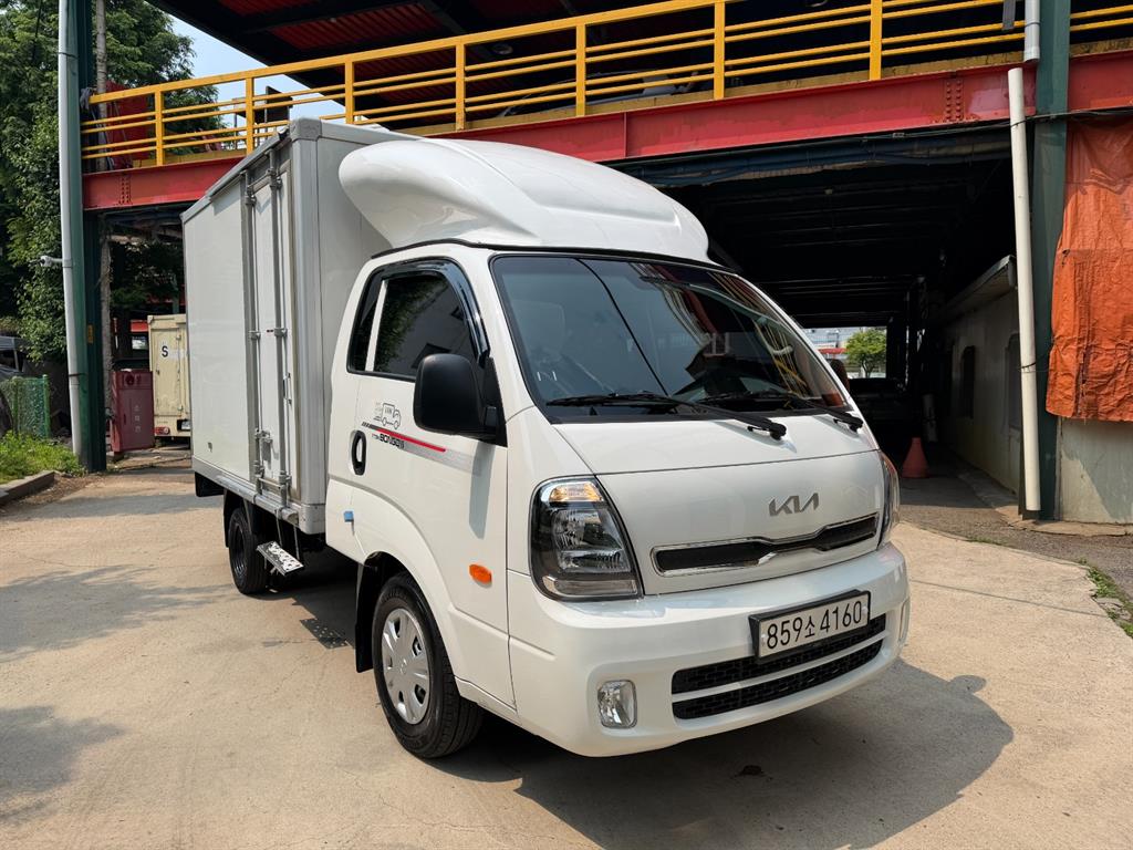 Small Truck Normal Box(High Deck) 2026 Blanco - Importación desde Corea - HF Imports Iquique - Foto 1