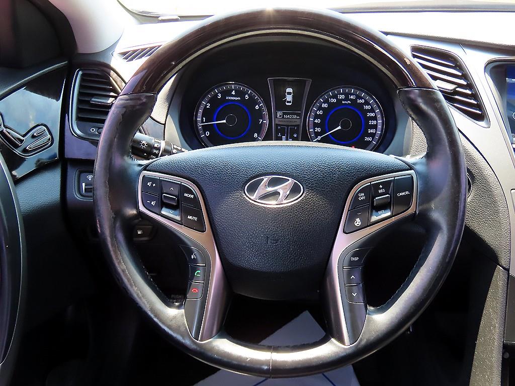 HYUNDAI Grandeur - Vista 9