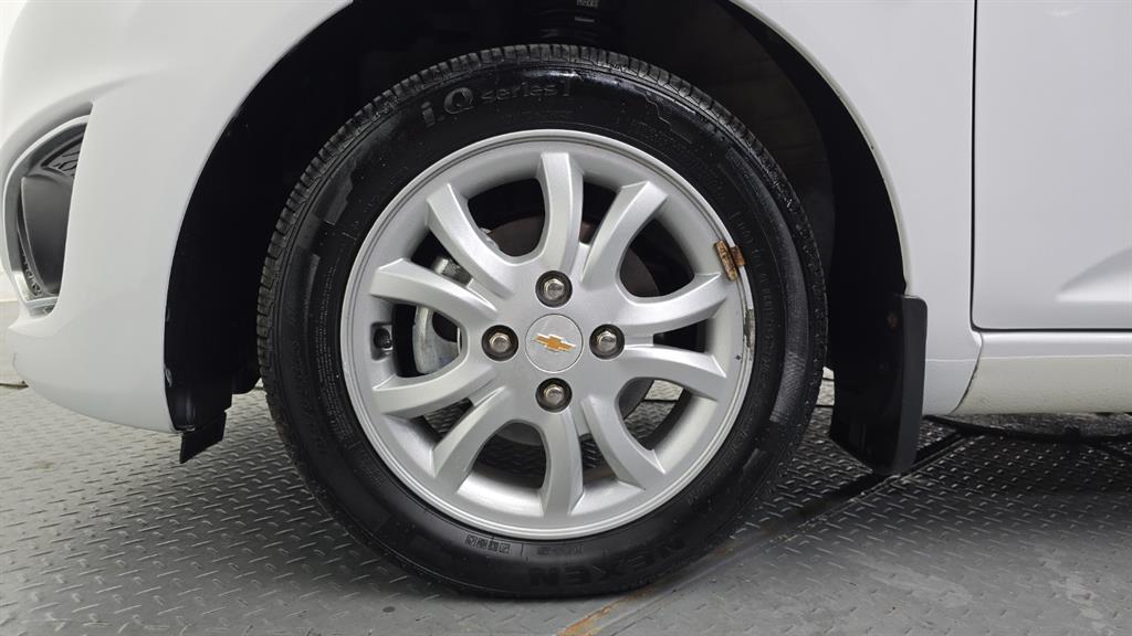 Chevrolet Spark - Vista 7
