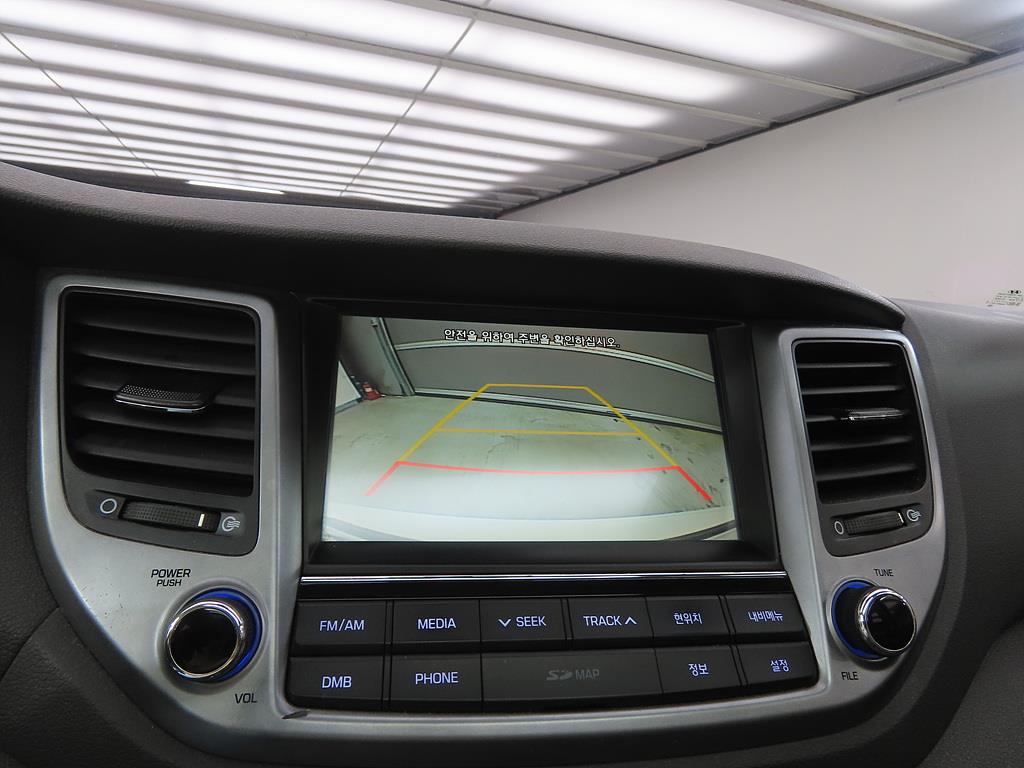 HYUNDAI Tucson 2016 Blanco - Importación desde Corea - HF Imports Iquique - Foto 16