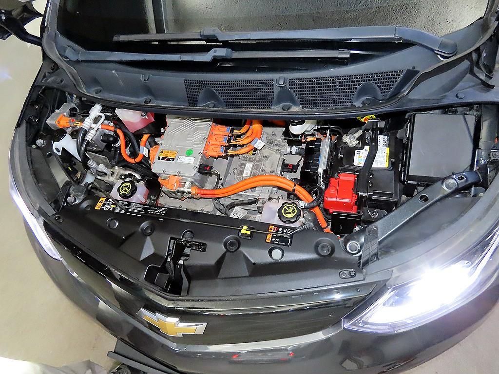 Chevrolet Bolt 2018 Gris - Importación desde Corea - HF Imports Iquique - Foto 20