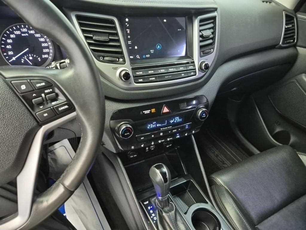 HYUNDAI Tucson - Vista 12